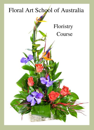 In this flower arrangement the flowers are positioned with good spacing between them so each one is shown to its full advantage.