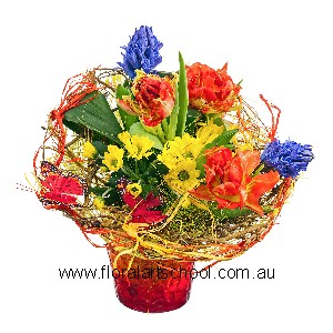 Flower Arranging gift posy of flowers